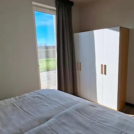 Holiday home Xxl Vakantiebungalow De Vlier *